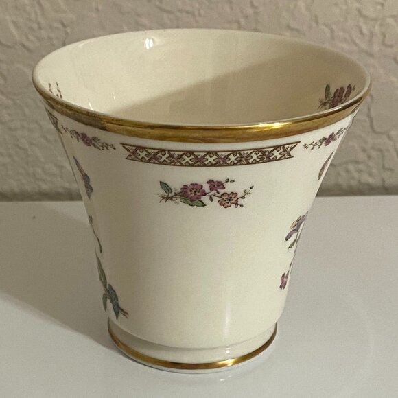 Gorham Fine China Secret Garden Teacup & Saucer Set and 6.5" Bread Plate - Picture 5 of 9